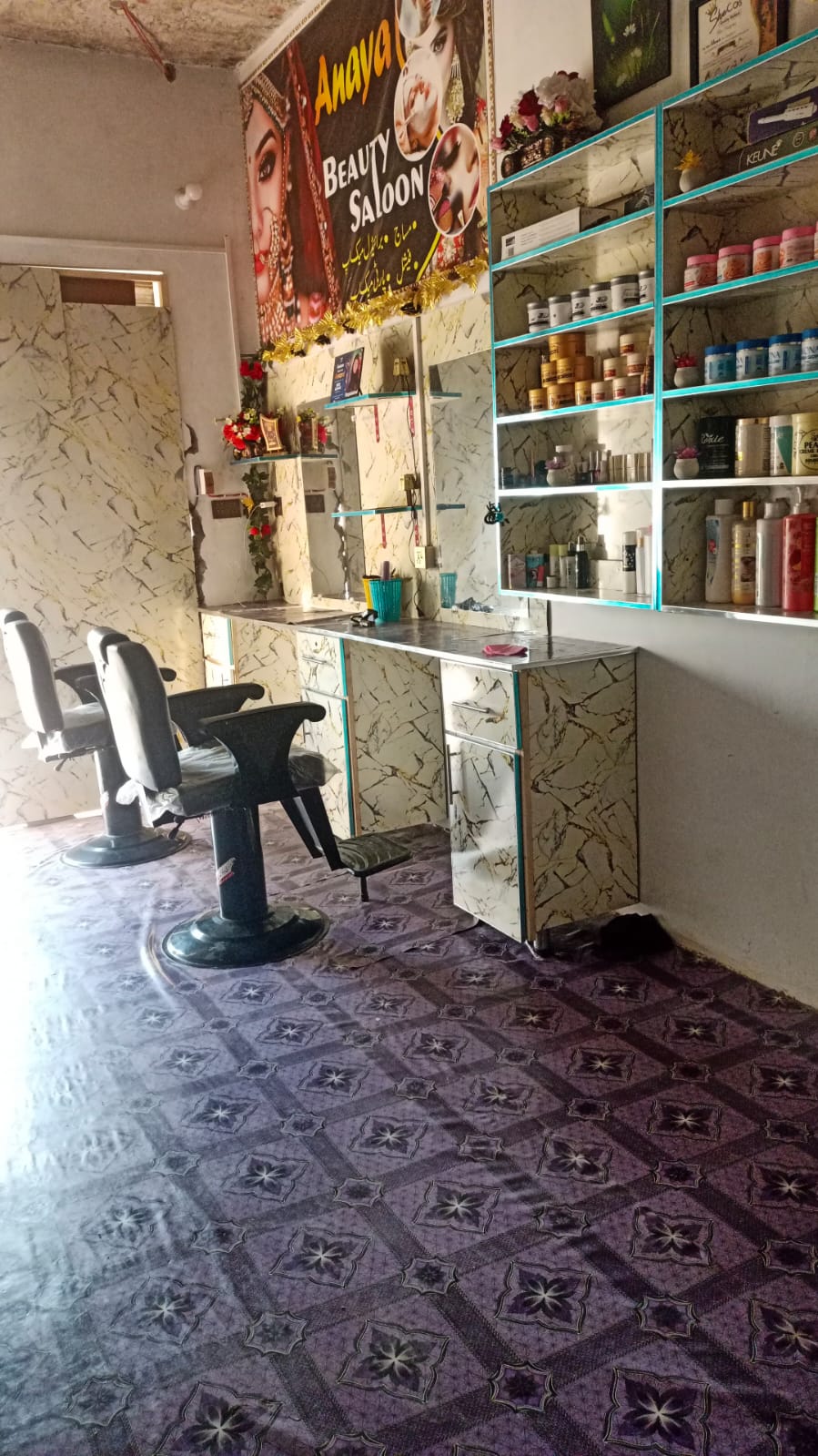Anaya Beauty Salon