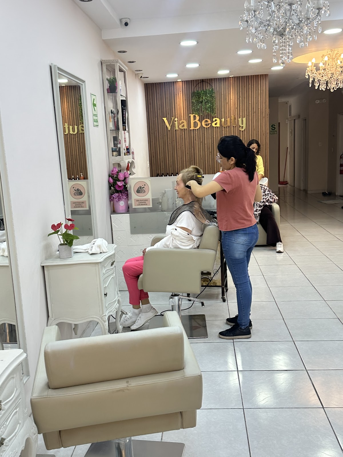 Diana Via Beauty Salon
