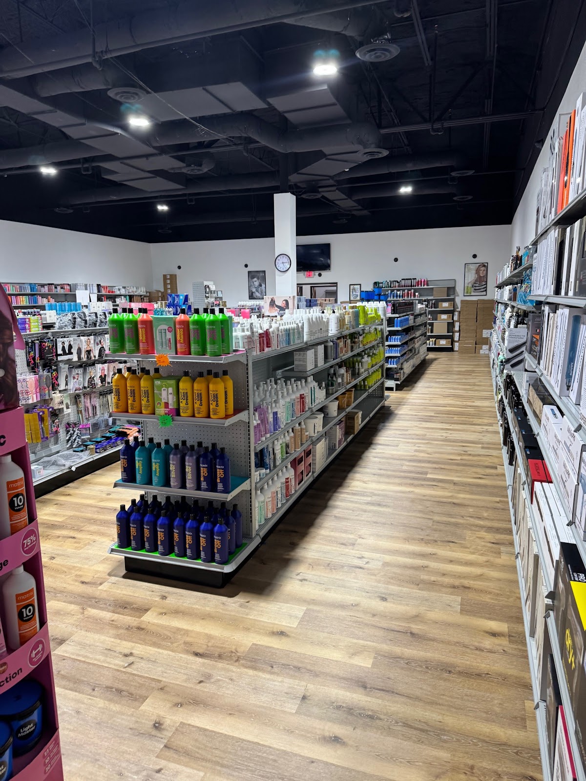 Armstrong McCall Professional Beauty Supply of Nacogdoches