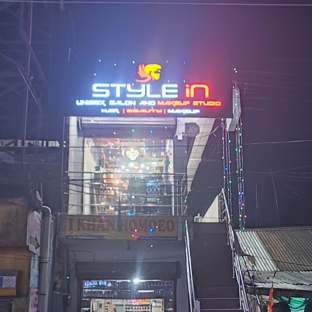 Style Up Beauty Salon And Makeup Studio