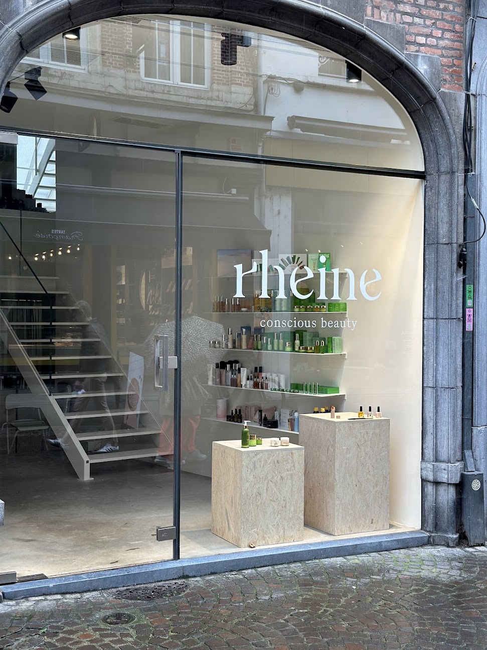 rheine leuven - clean make up & skincare