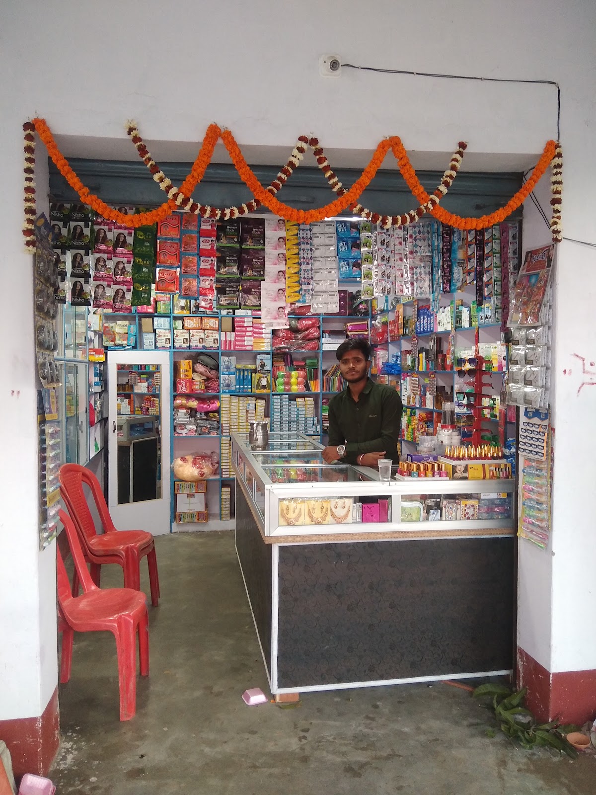 Chandan Cosmetics and Gifts Corner Shop