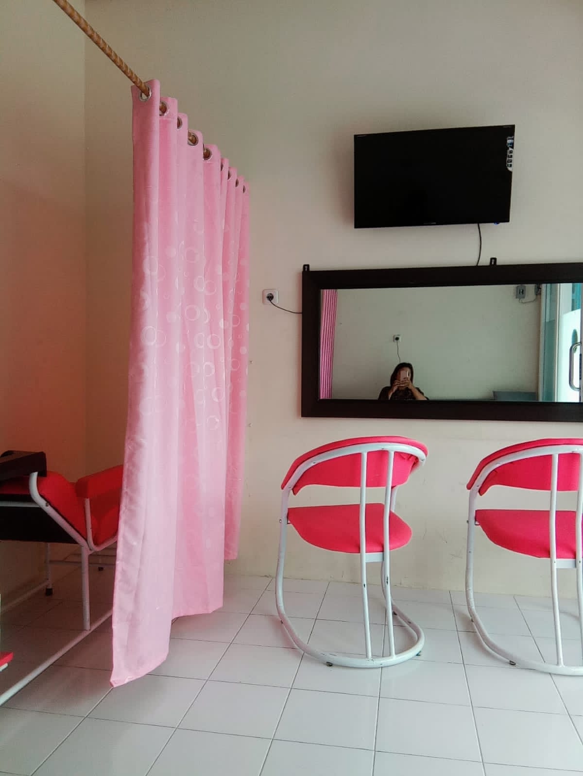 Indira Beauty Studio