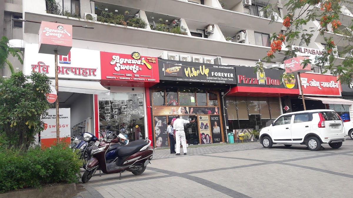 MakeUp Forever Supermart