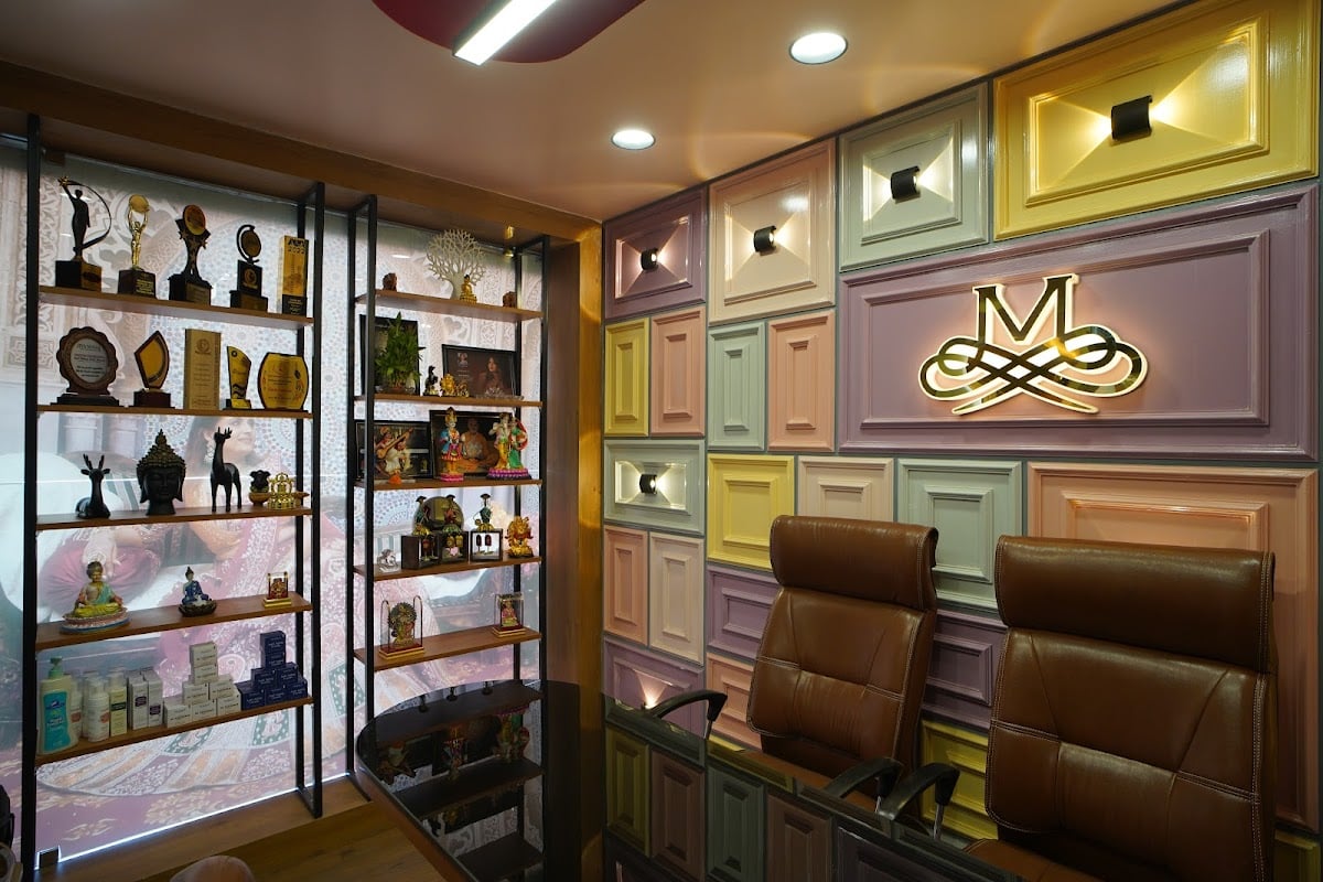 Mann Beauty Studio & Makeup School