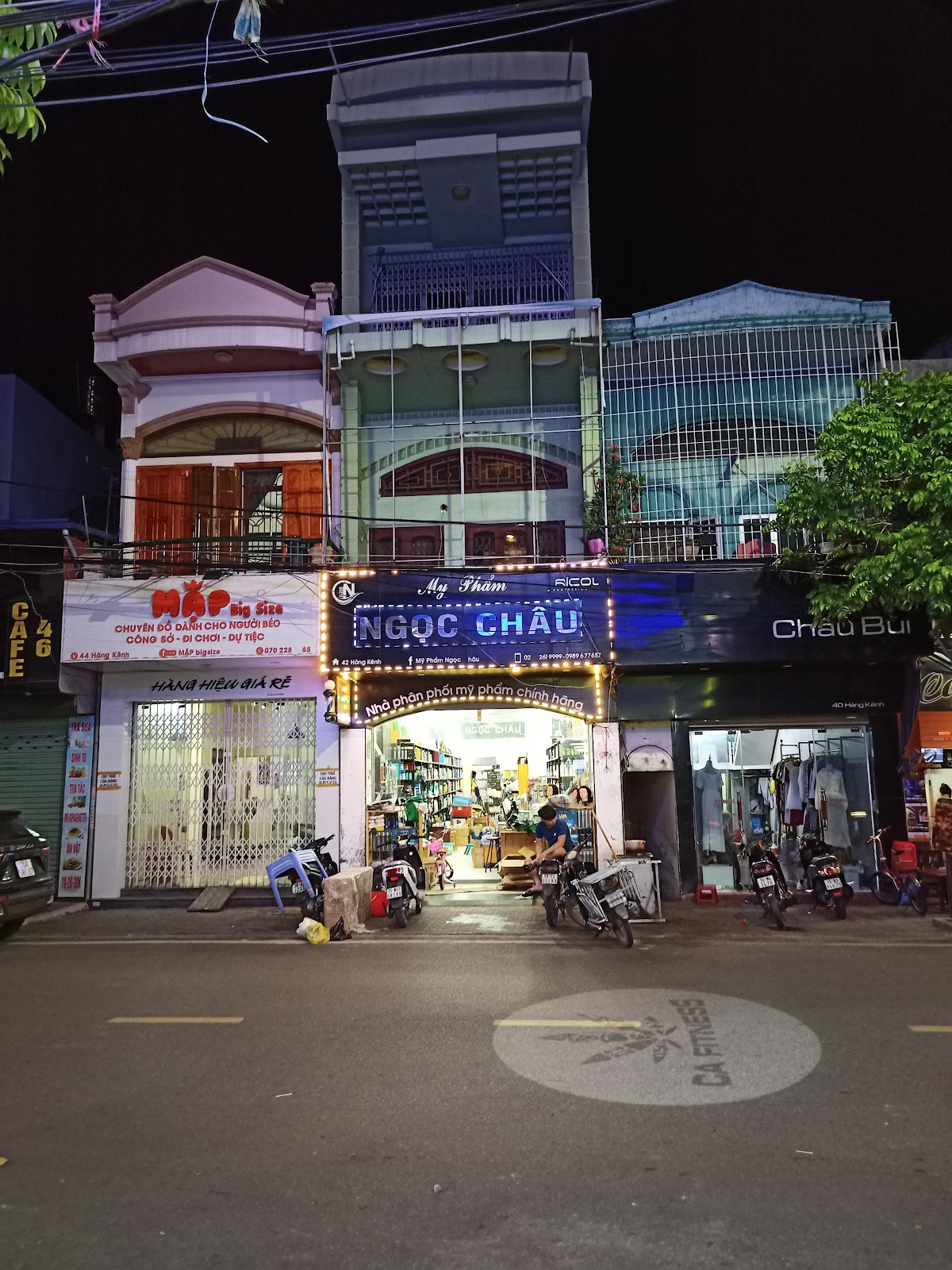 Cua Hang My Pham Ngoc Chau