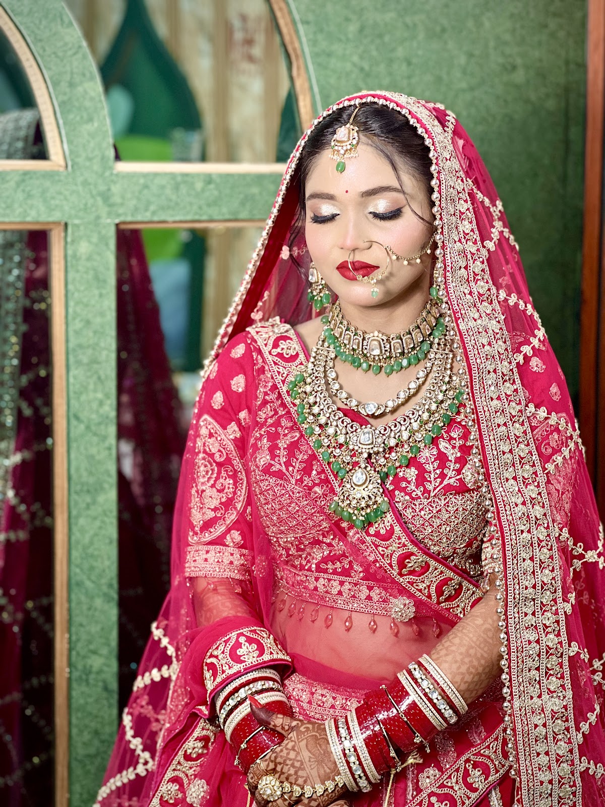 Sumi Make Up Studio & Academy