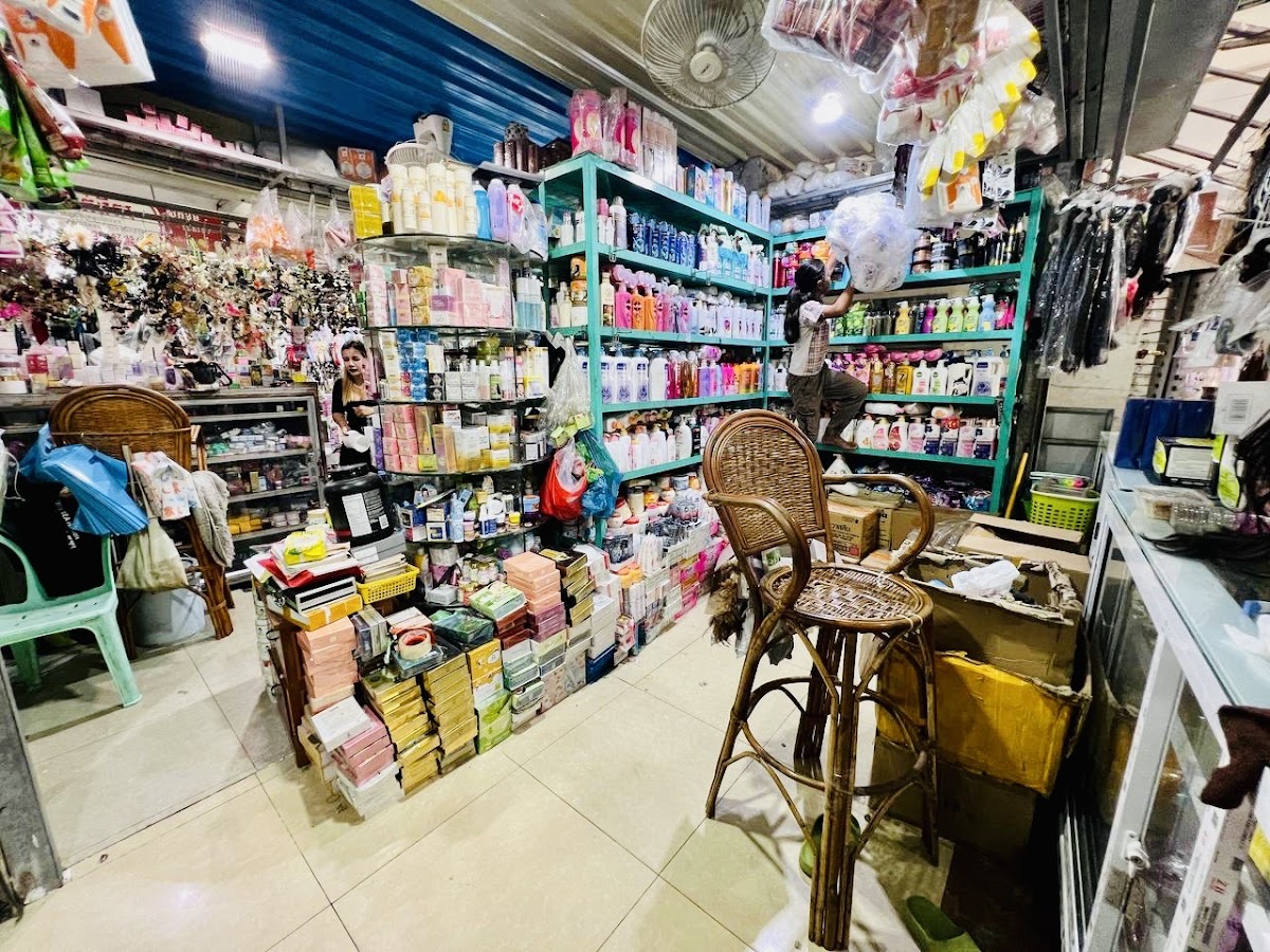 Mak Mouy Lieng Sells All Kinds of Cosmetics Wholesale and Retail