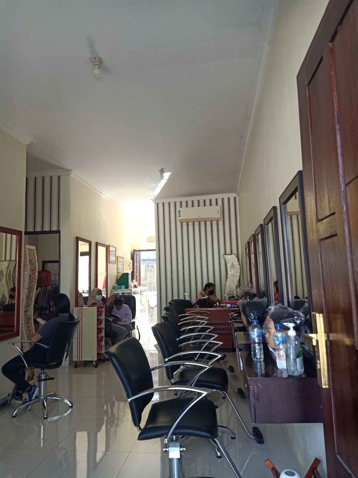 Salon Christie & Spa 2