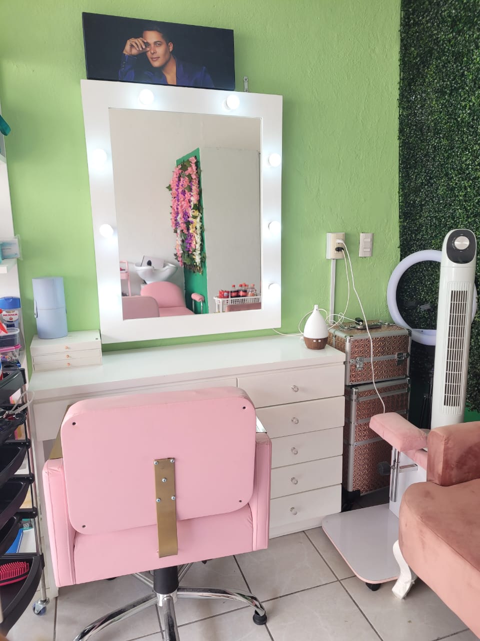 Paradise Beauty Studio