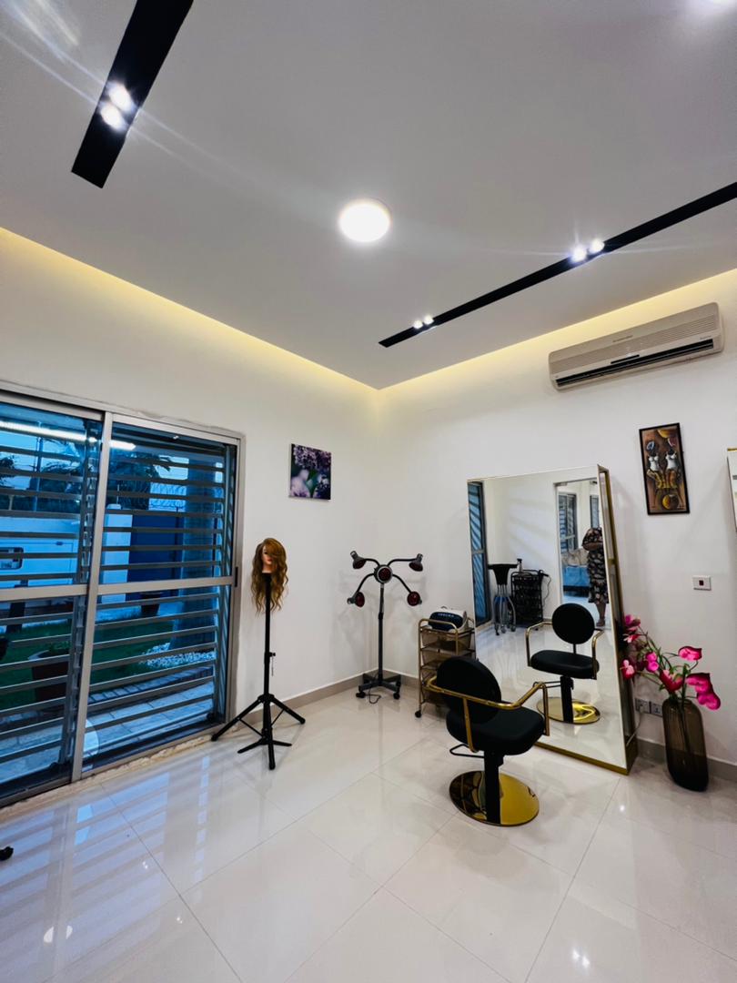 S Beauty Centre