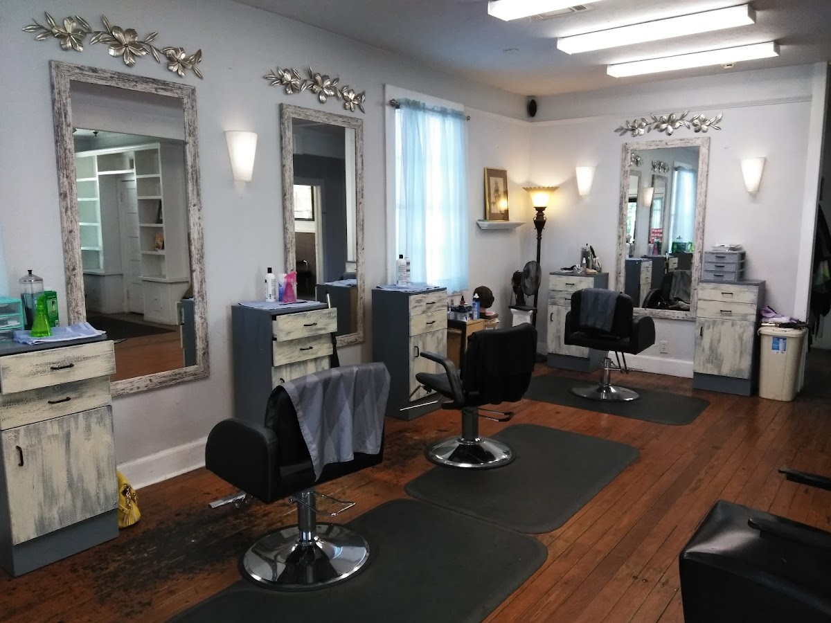Dorene's Salon & Spa