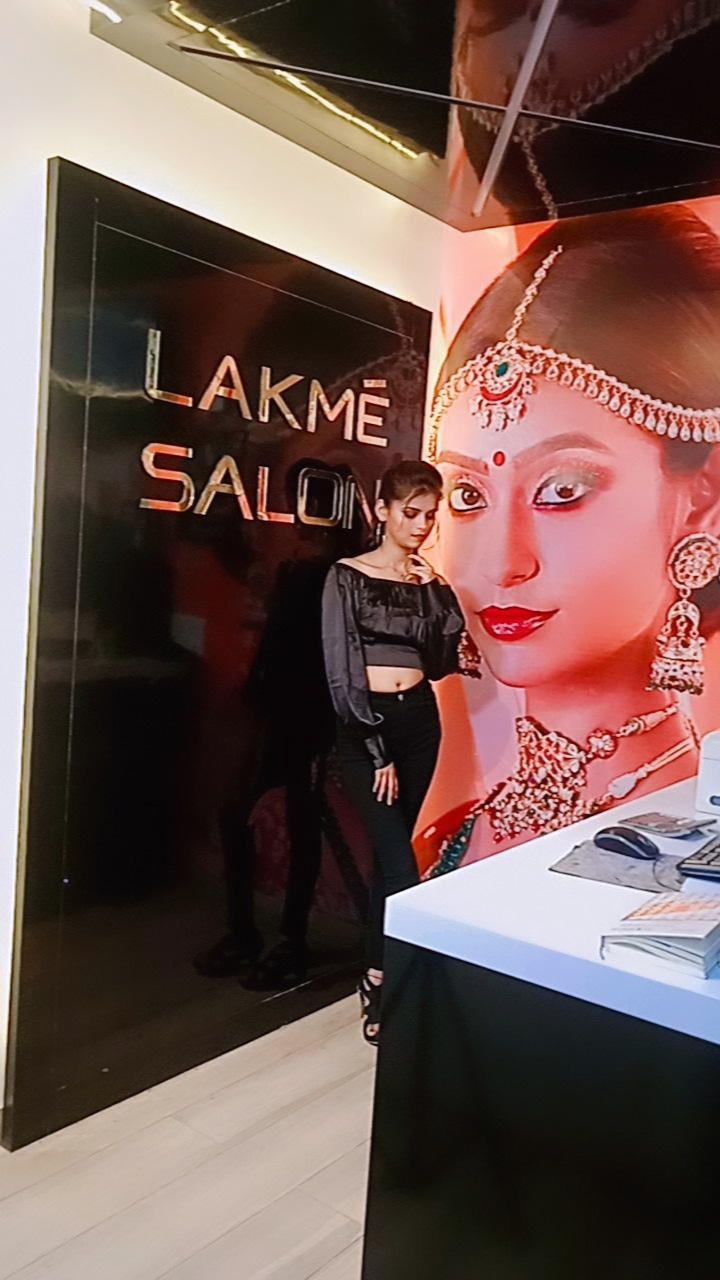 Lakme Salon