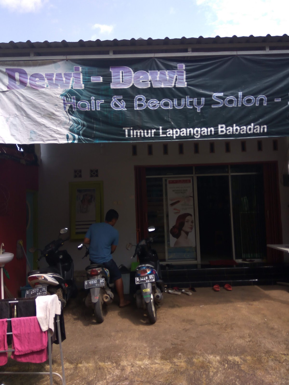Salon Dewi Dewi & Rias pengantin