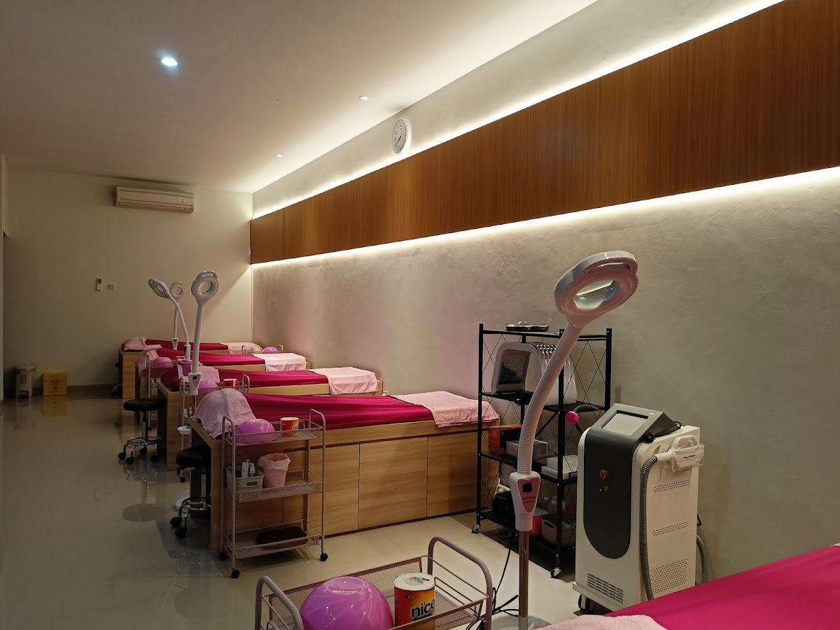 KLINIK FITLANA BEAUTY GLOW BUMIAYU