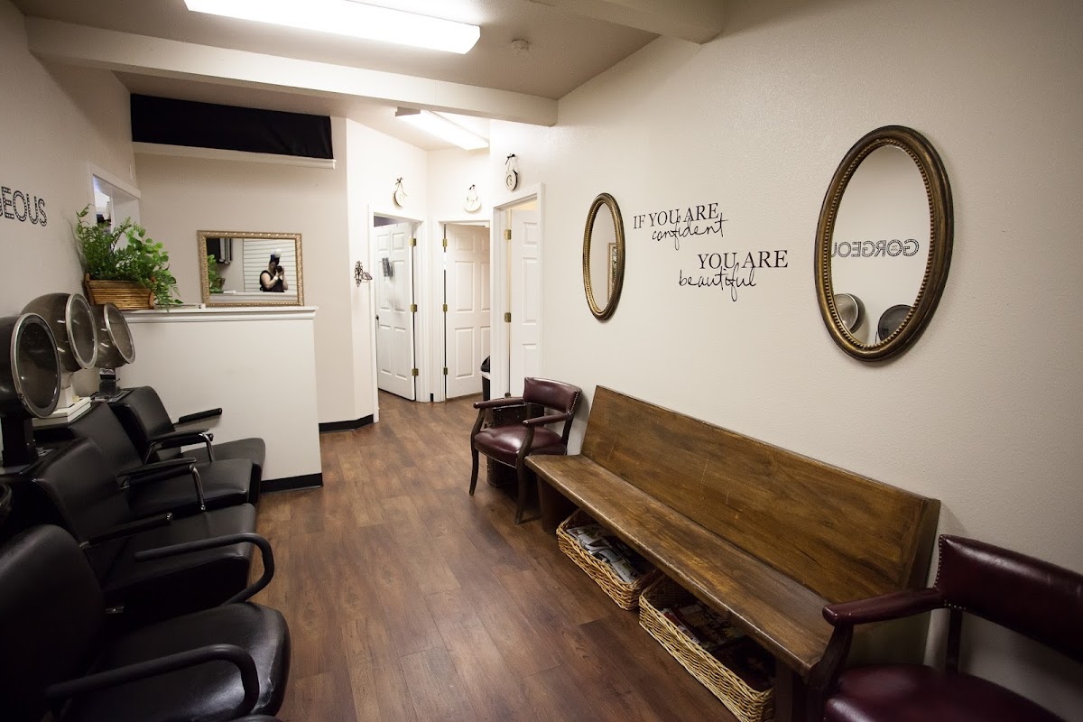 TIS Studio Salon Suites