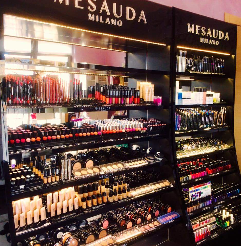 Live Cosmetics