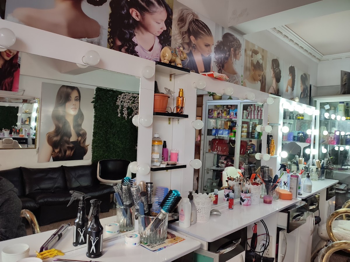 Salon de belleza Dana Paola