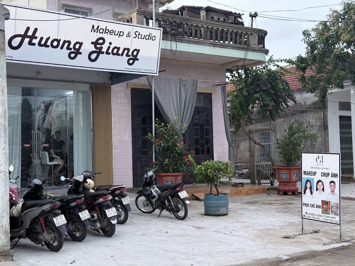 Huong Giang Makeup & Studio