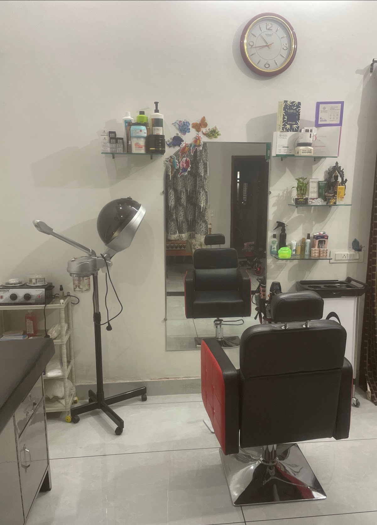 Noorat Makeup Studio & Beauty Parlour