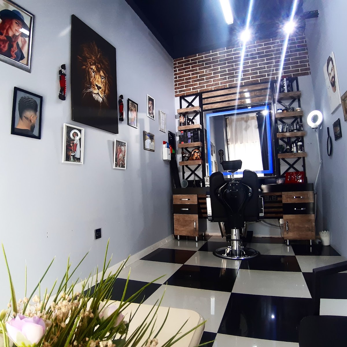 TT-STUDIO