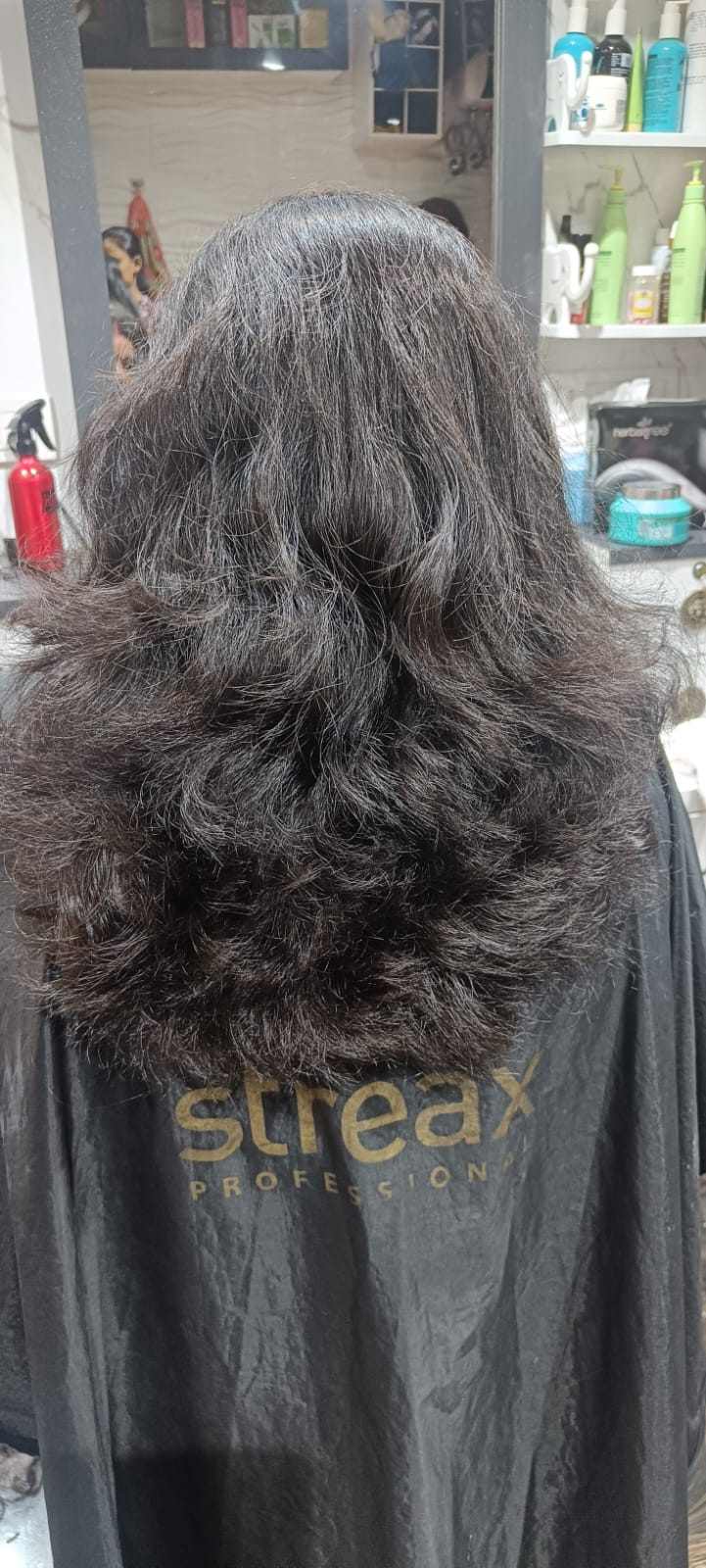 Ruby Beauty Saloon & Academy