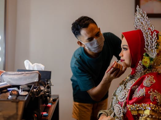 Jiom studio make up