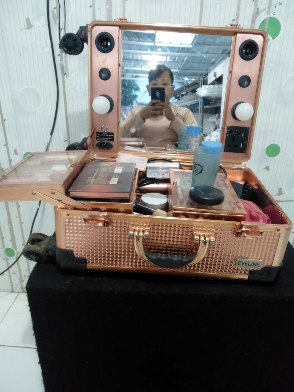 Firsyi Salon