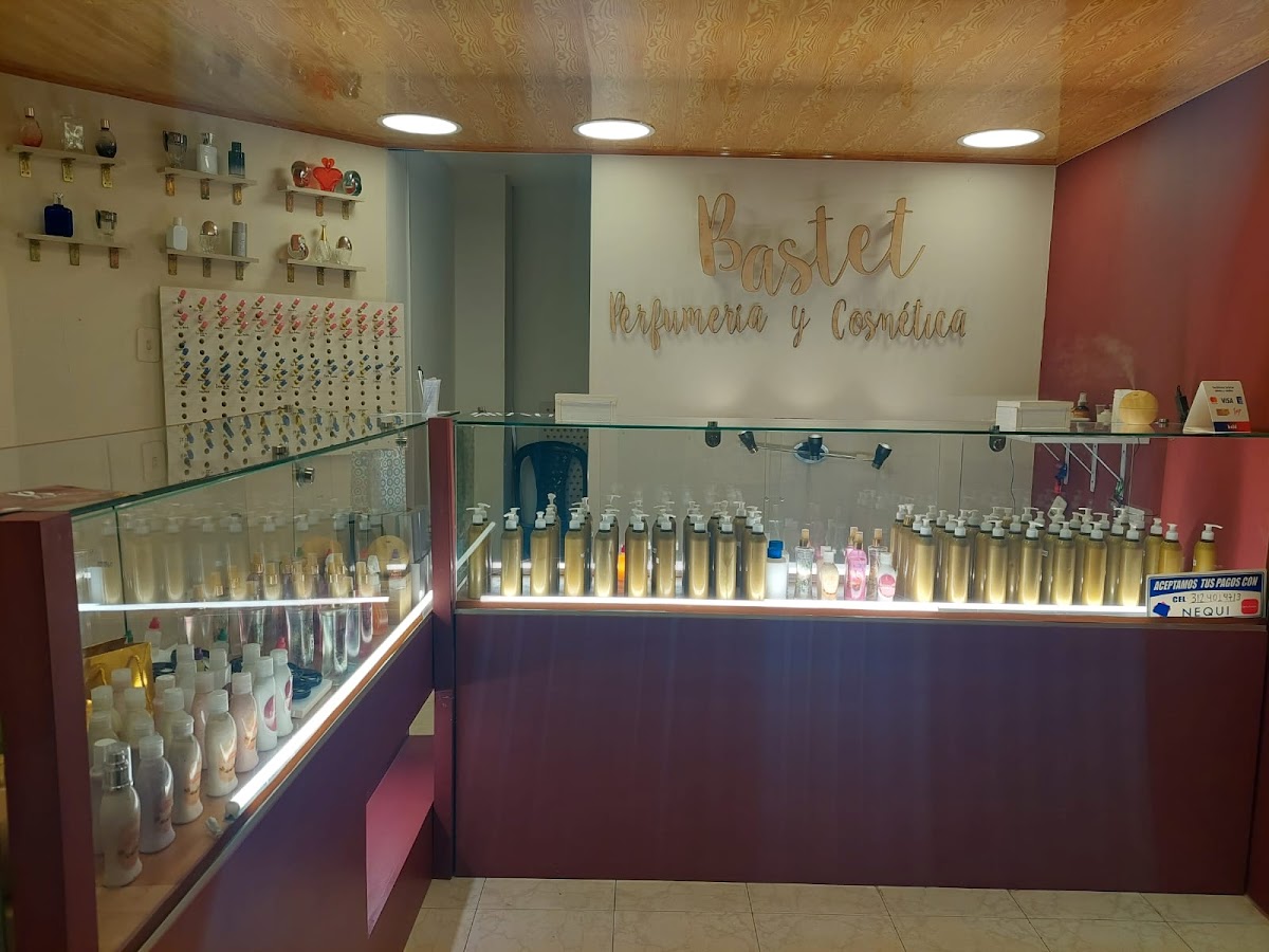 Bastet Perfumeria y Cosmetica