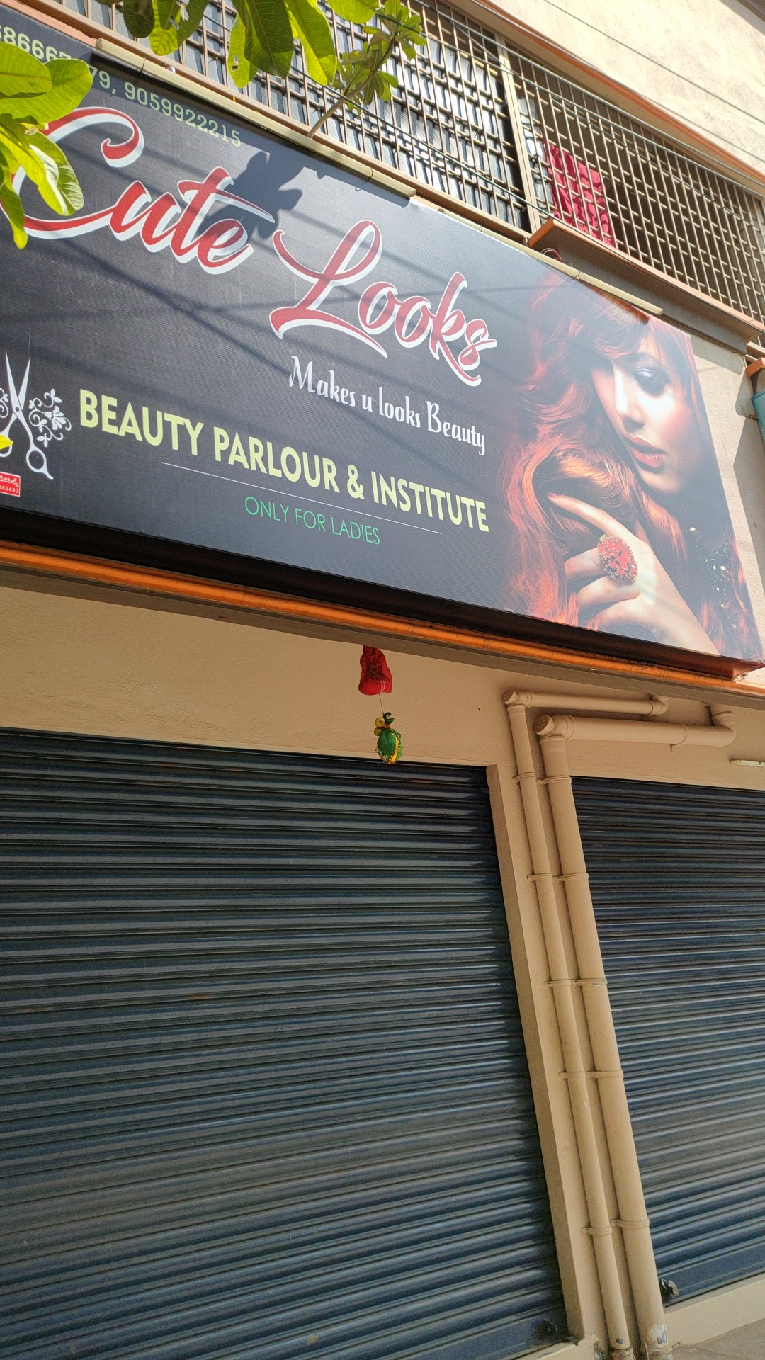 Cute Looks Beauty Parlour and Institute