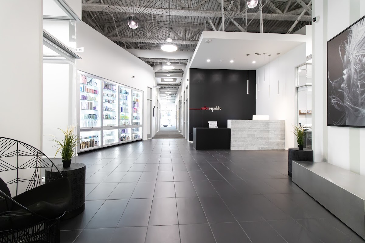 Salon Republic Burbank