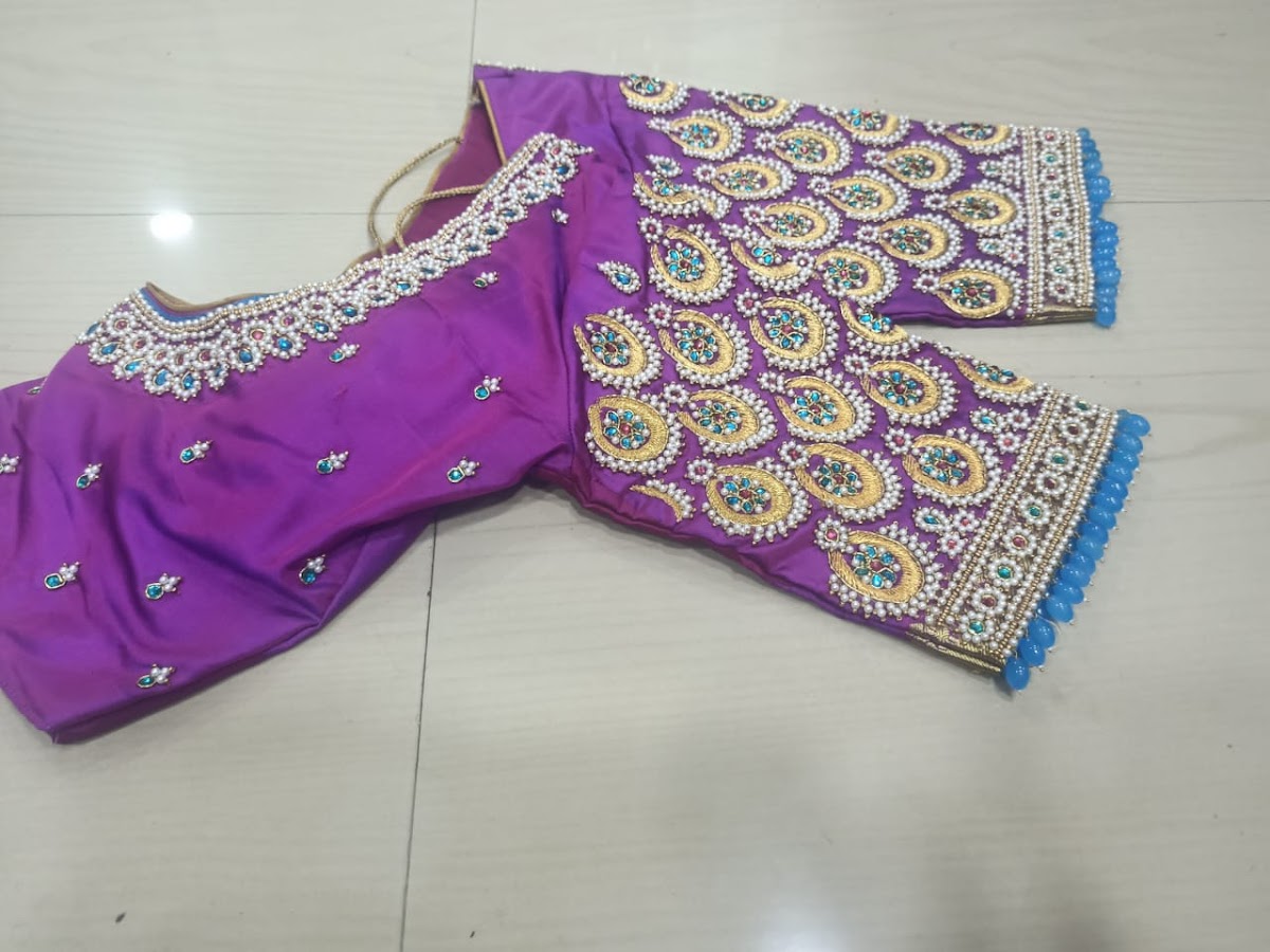 Thota Fashions Boutique & Beauty Parlour