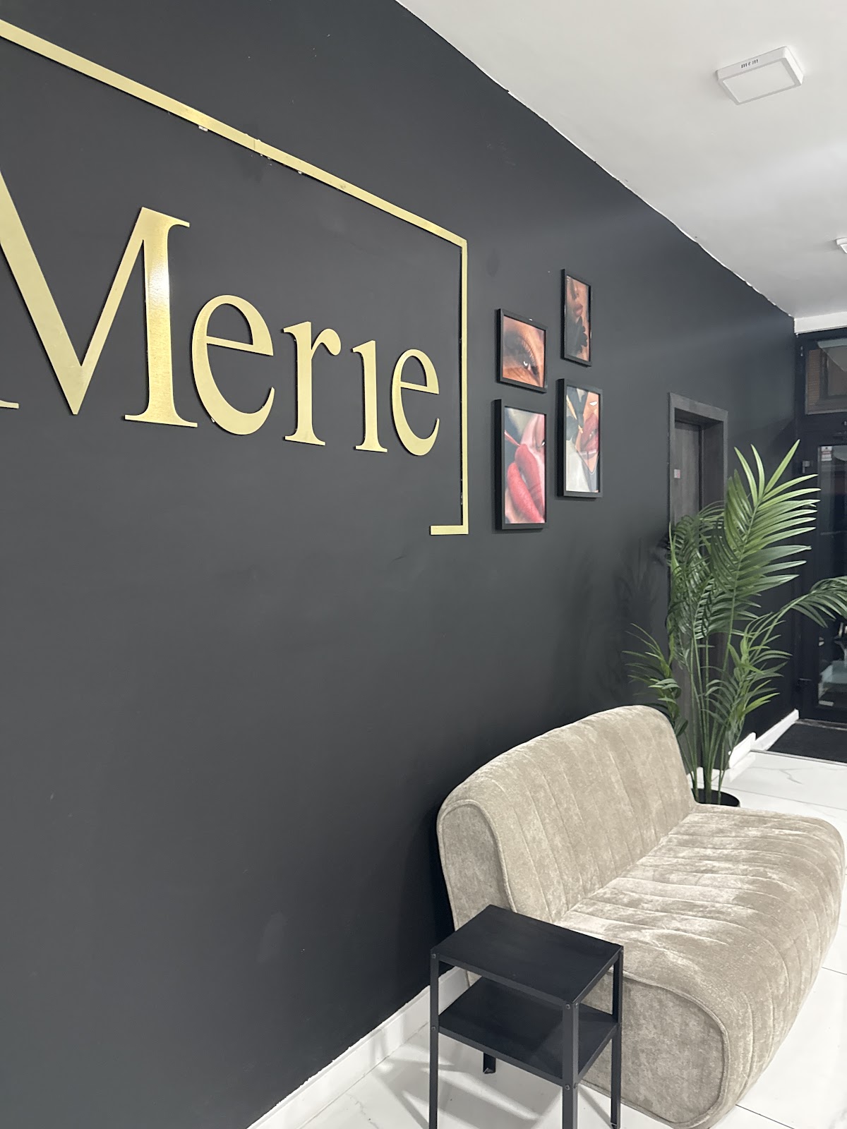 Merie Beauty Center & Academie