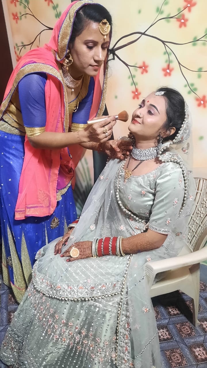 Shringaar Beauty Parlour
