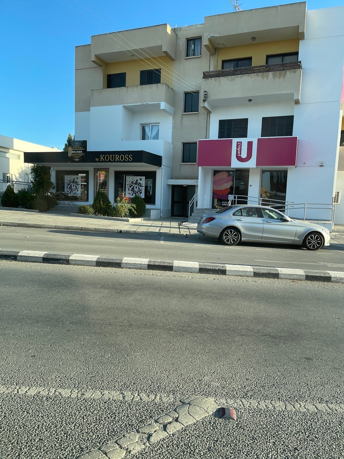 Perfect U Stavrou
