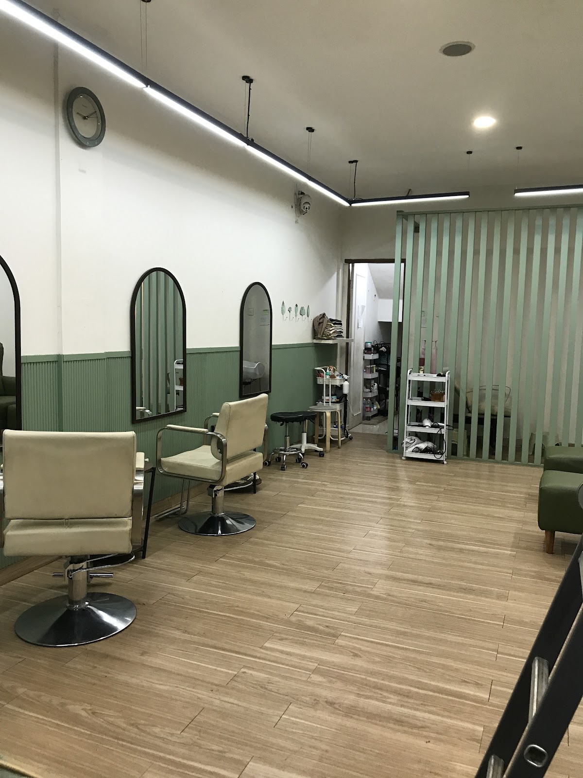 Petite Beauty Studio & Salon