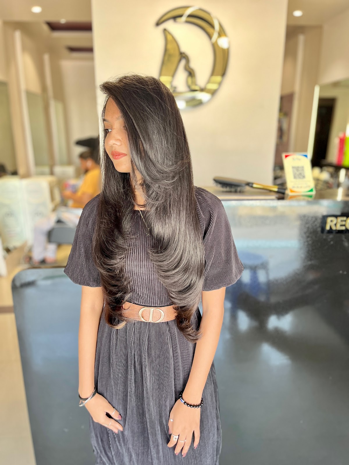 Deep's Unisex Salon