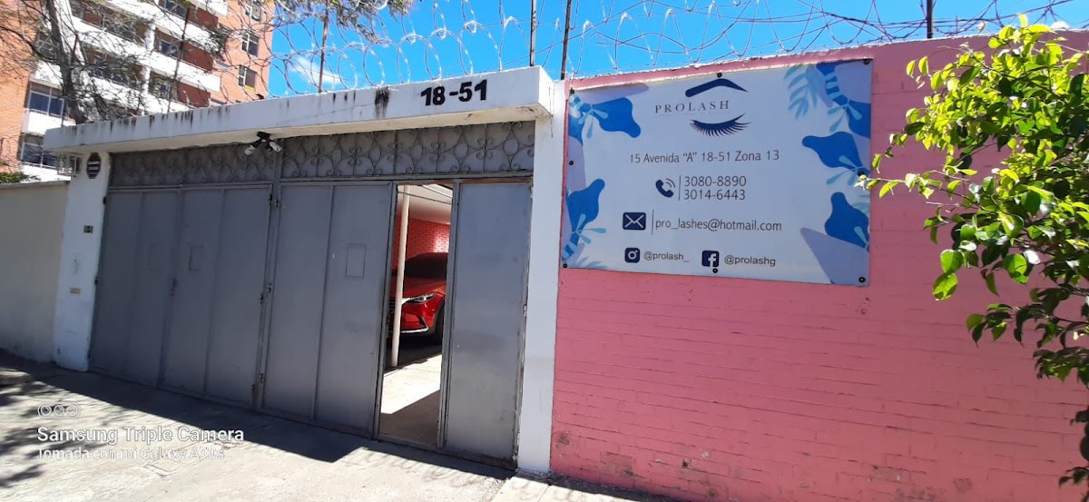 Chez Denise Salon