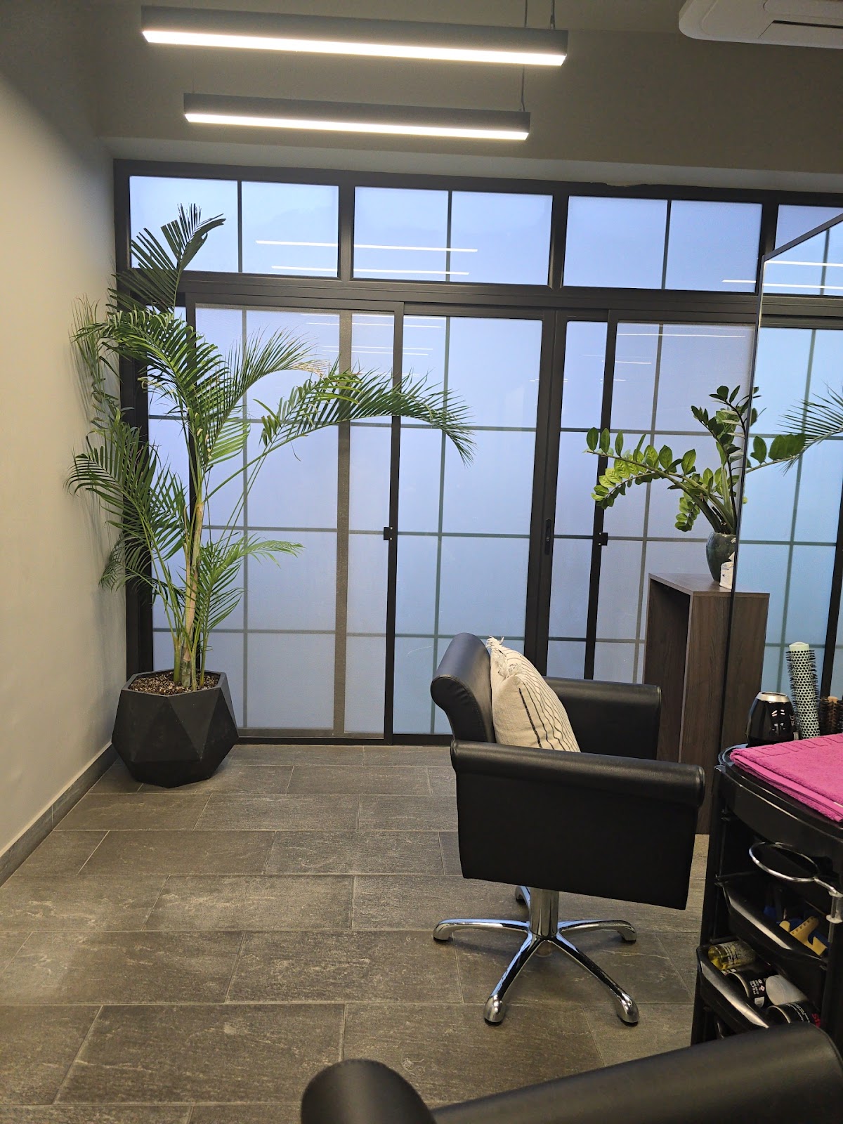 Makyaj Pro Beauty Center
