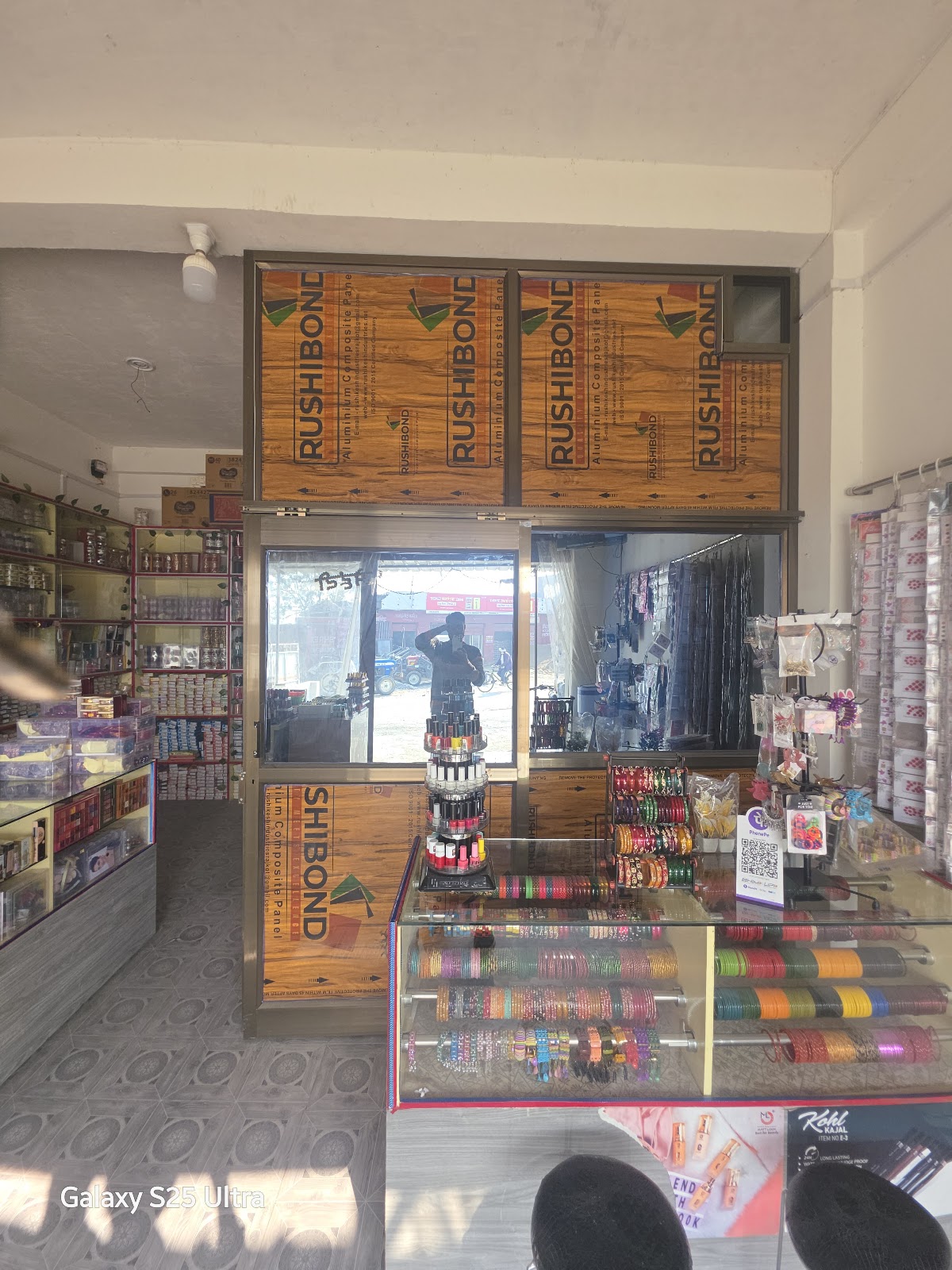 Kashvi Beauty & Cosmetic