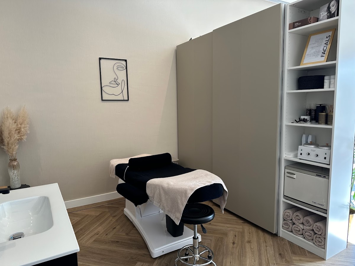 Unique Beauty Studio