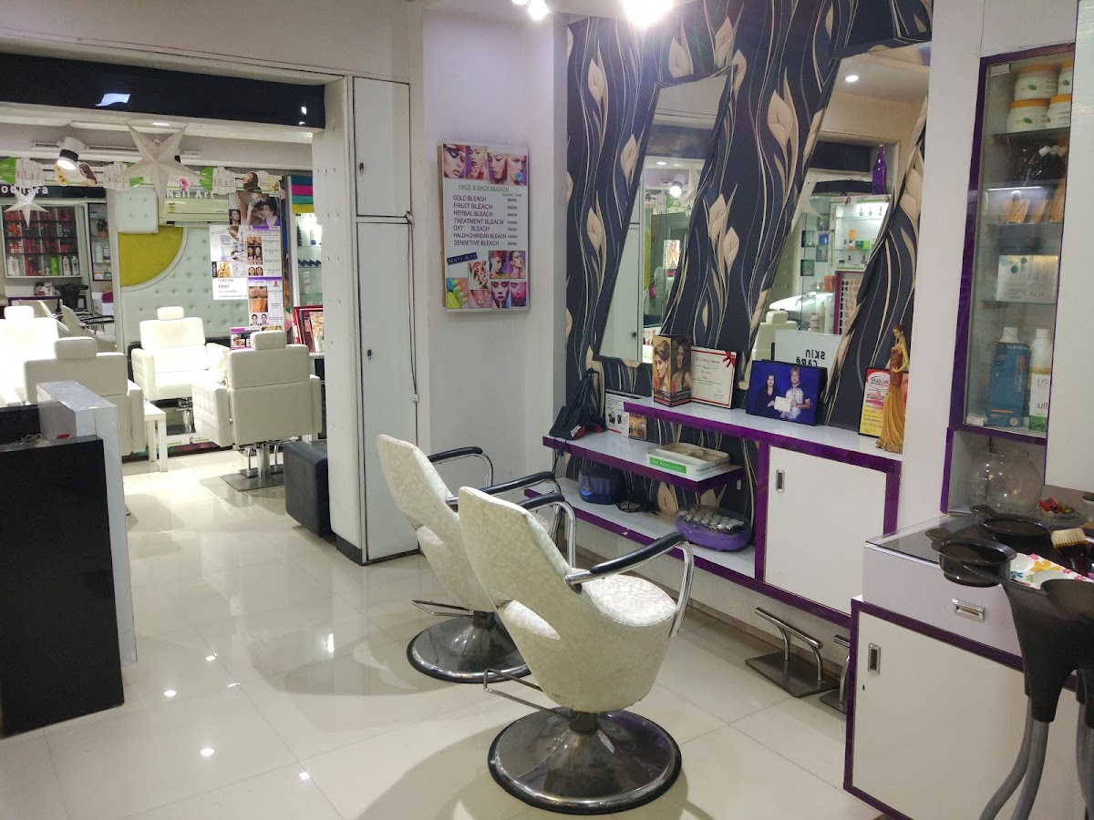 Loreal Skin Care Beauty Salon and Makeup Studio