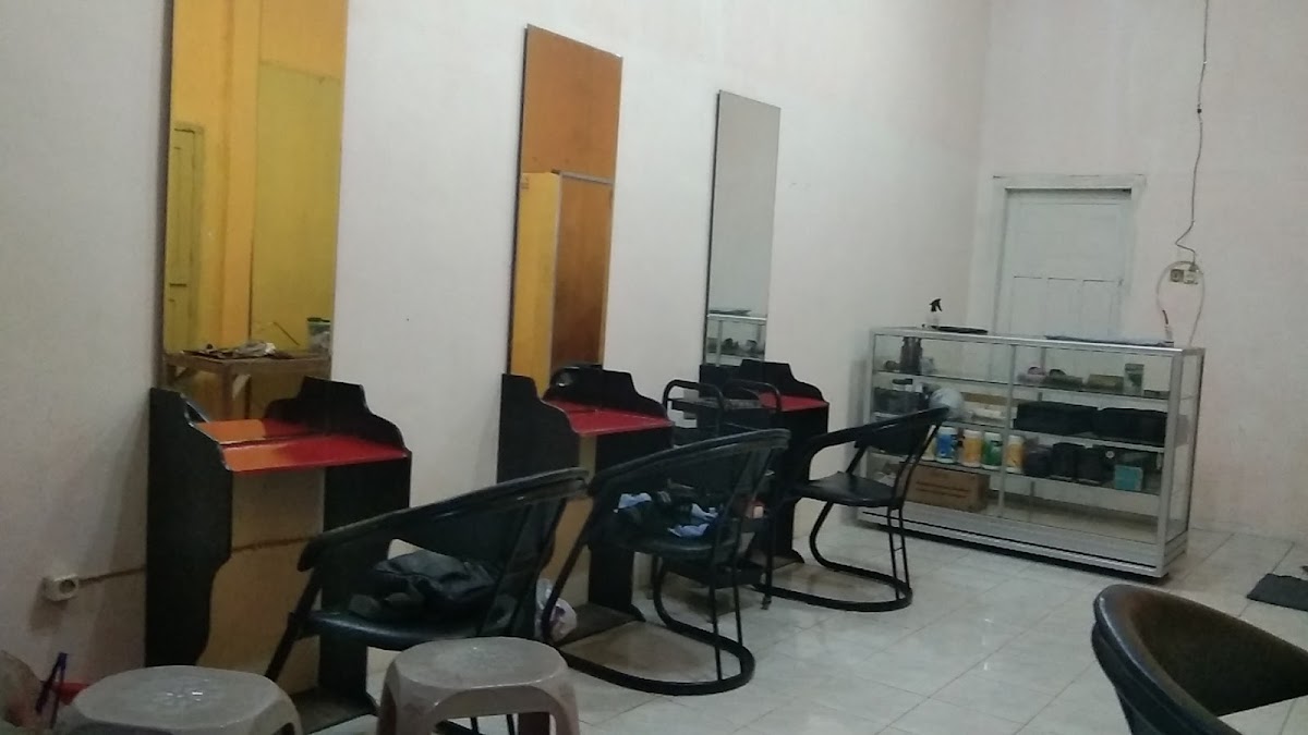 Ine Rd Salon