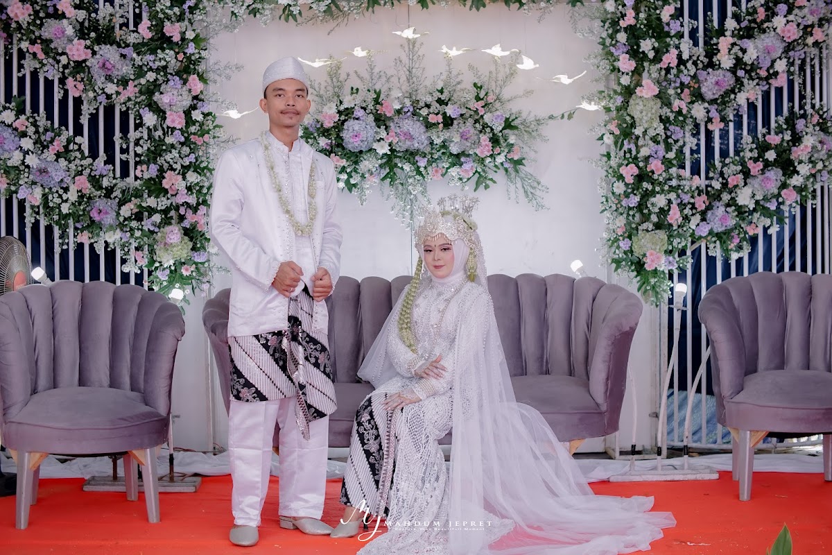 Anung Rias wedding Organizer