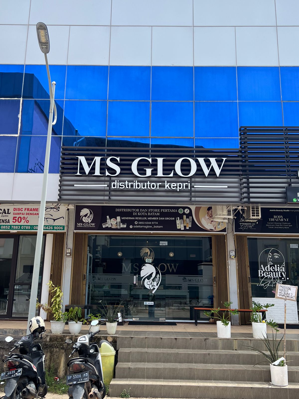 MS Glow Distributor Adelia Batam