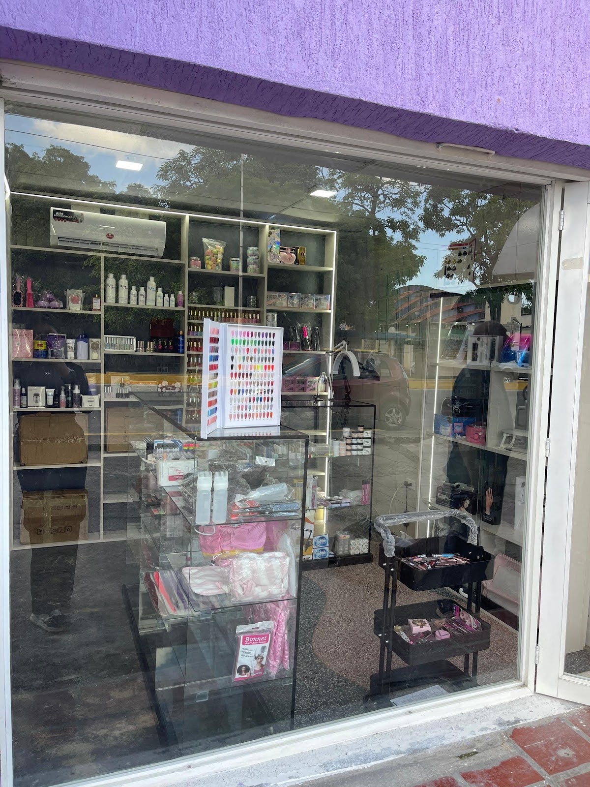 Global Cosmetics