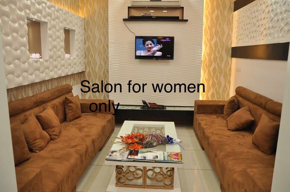 Dr Maans Saloon And Health Club