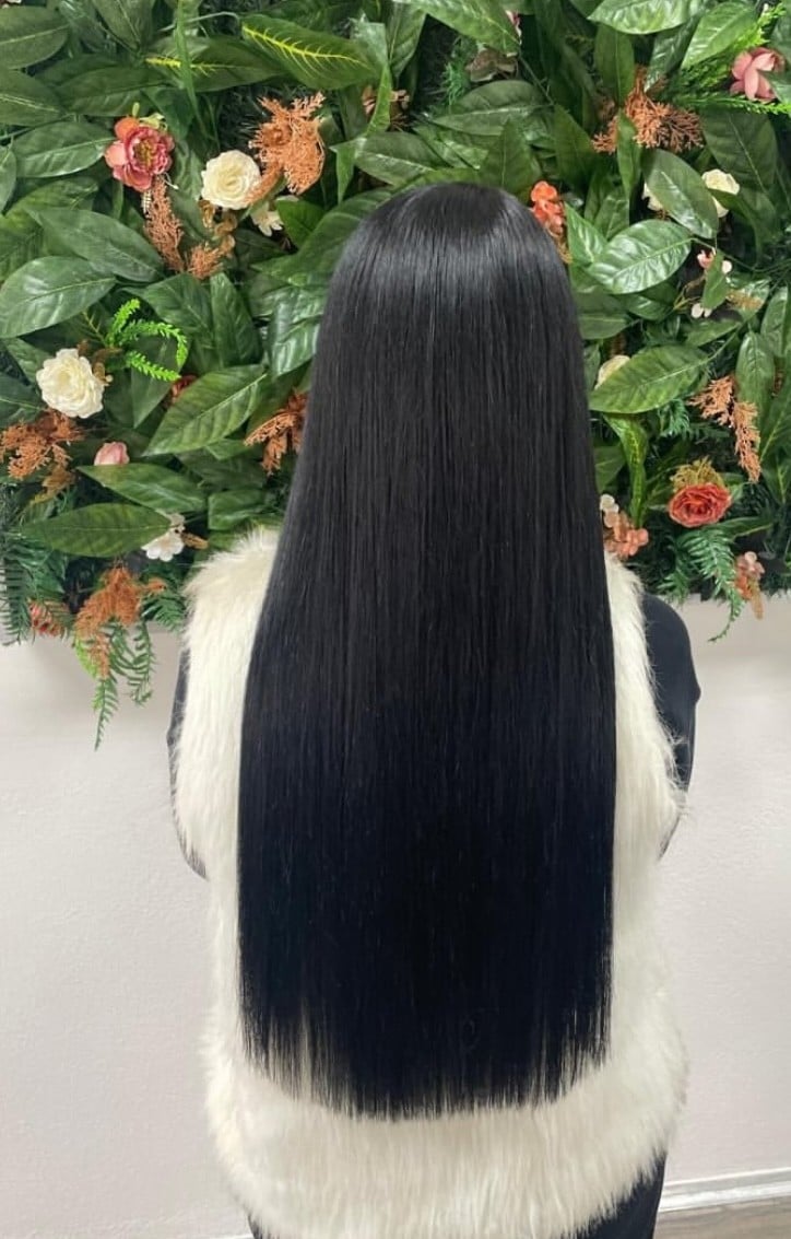 Bozova Hair and Beauty Damen Friseursalon