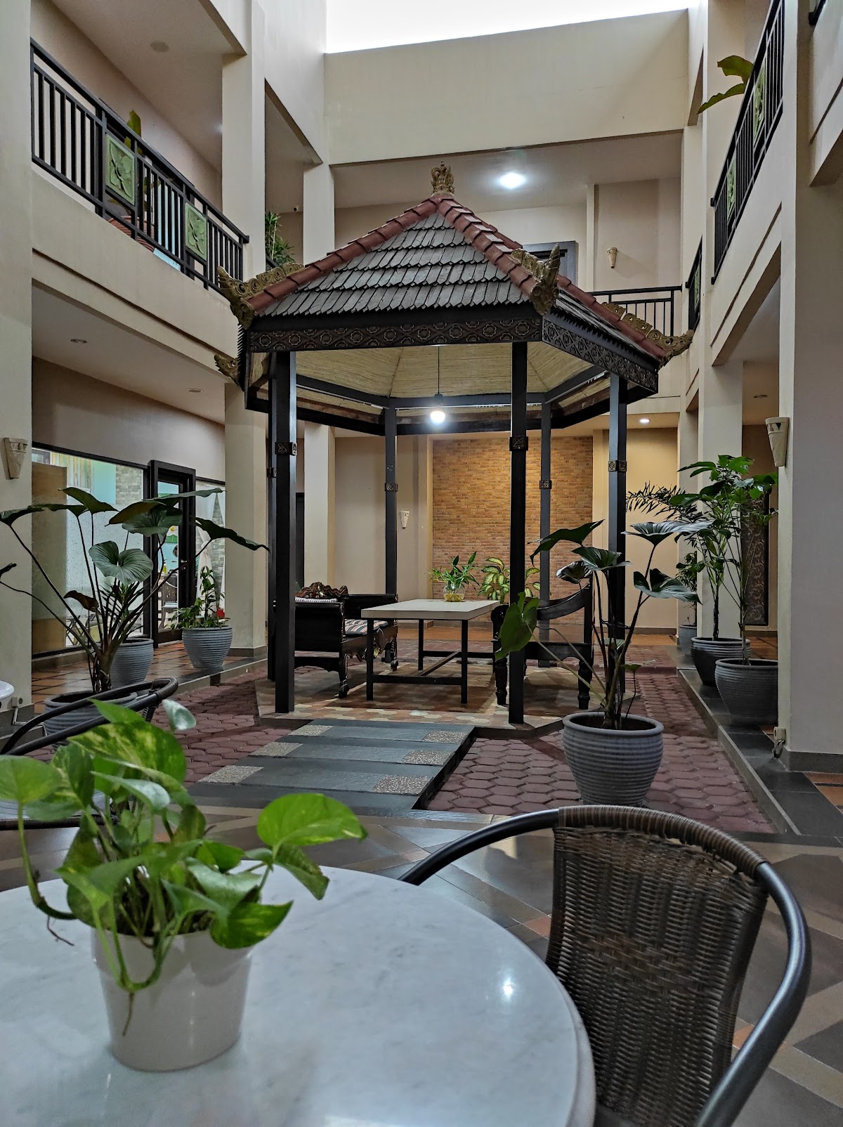 Ivy House Of Beauty