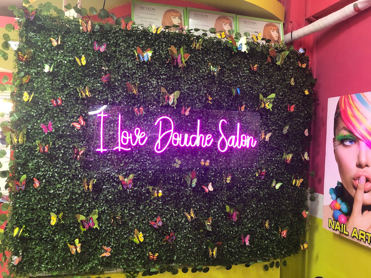 Douche Hair Salon